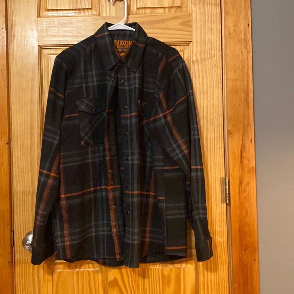 LIKE NEW Dixxon Flannel